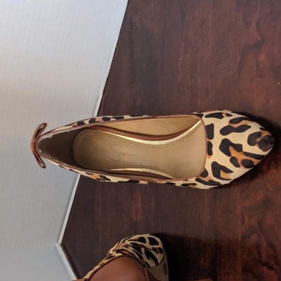 Jessica Simpson leopard print heels - Picture 5 of 8